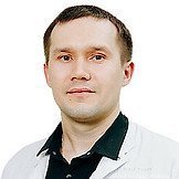 Врач Павлов Геннадий Витальевич