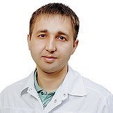 Врач Порфирьев Михаил Сергеевич