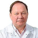 Врач Васильев Валерий Робертович