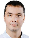 Врач Волков Алексей Михайлович